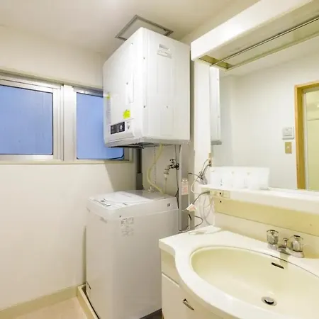Navi Azabujuban Apartment โตเกียว ภายนอก รูปภาพ